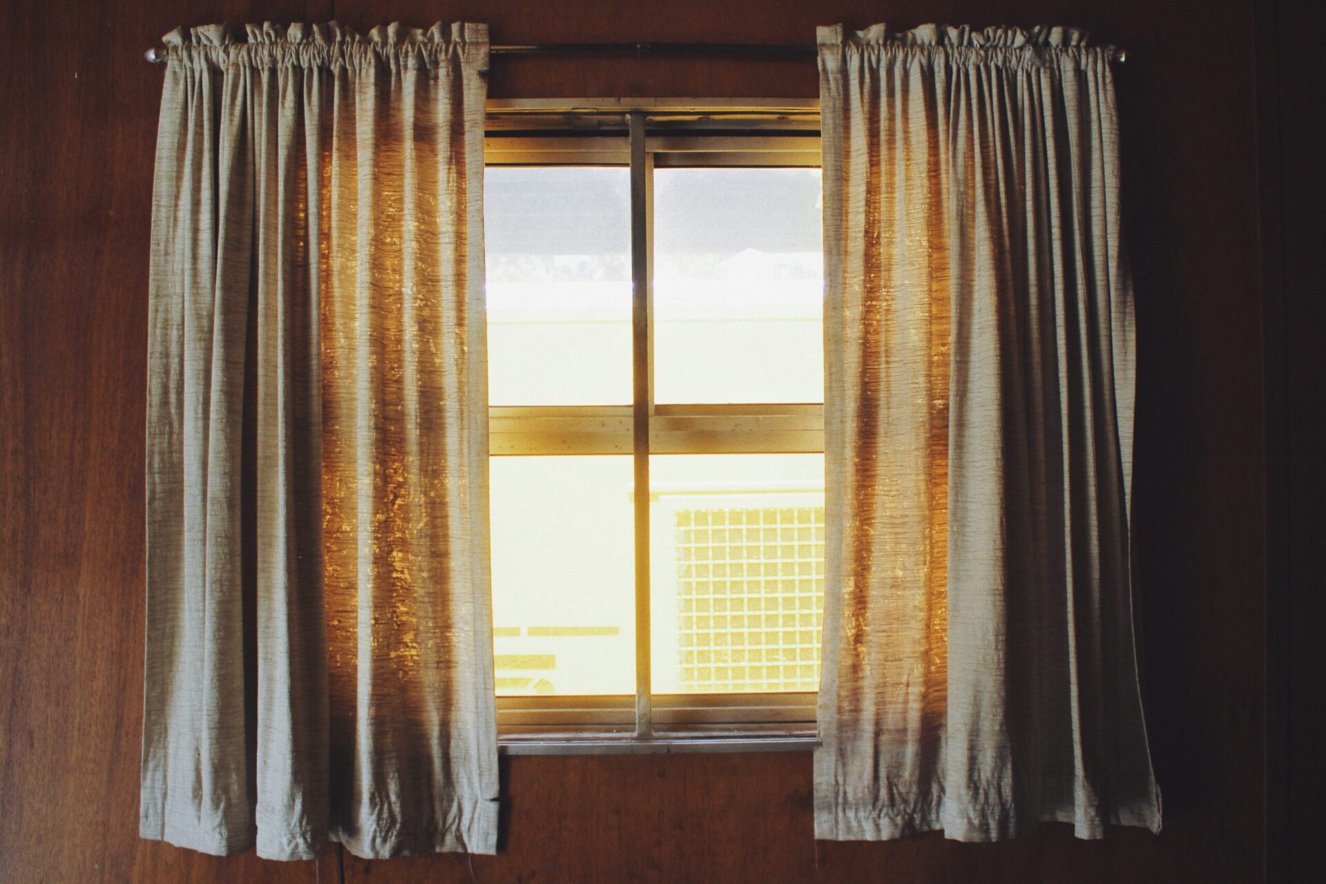 5 Rules For Hanging Curtains & Common Mistakes to Avoid!